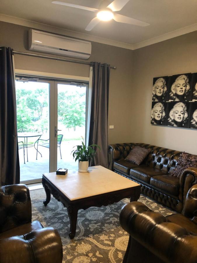 Barklysuites Apartments Рутерґлен Екстер'єр фото